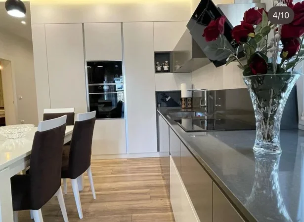 Tirane, jepet me qera apartament 3+1+Aneks+Ballkon , 140 m² 1.600 € (Kopshti Zoologjik)