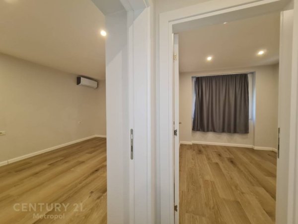Tirane, jap me qera apartament 1+1 Kati 2, 56 m² 400 € (ish restorant Durresi)