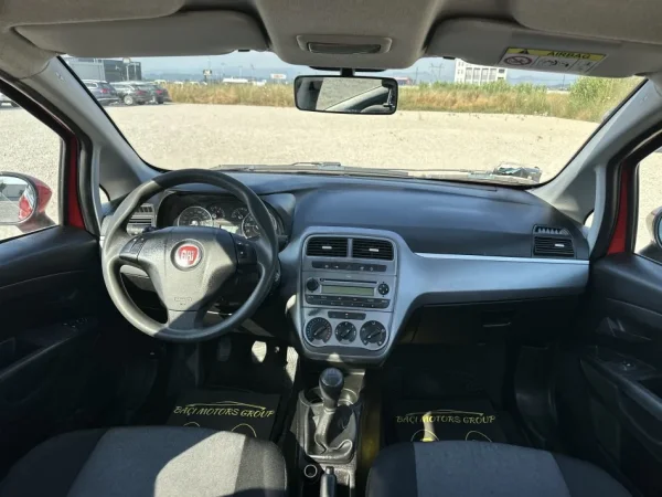 Durres, shitet makine  FIAT PUNTO EVO 1.3 Nafte, e kuqe manuale Klima 177.000 km