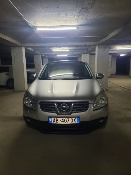 Tirane, shes makine Nissan qashqai 2.0 Benzin+Gaz, gri metalizato automatik Klima 6.800 €