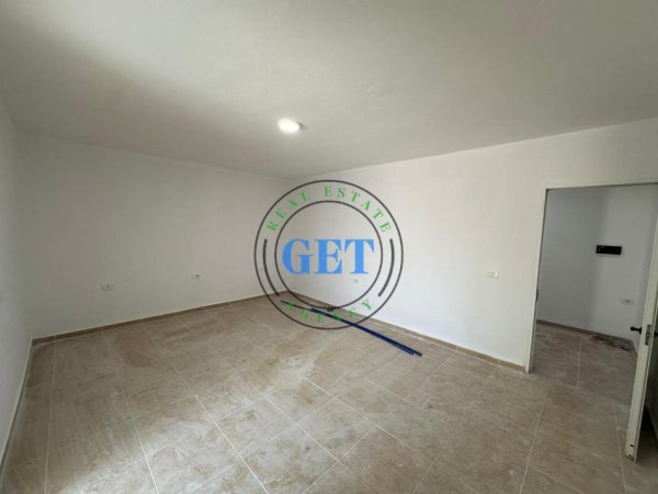 Durres, shitet garsonier 1+1 Kati 1, 42.000 € 