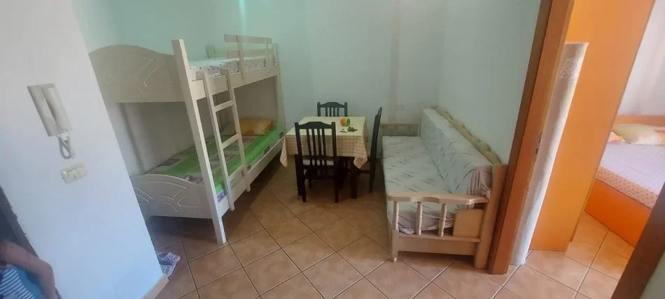 Radhime - Orikum, jap me qera garsonier 1+1+Ballkon Kati 5, 45 m² 