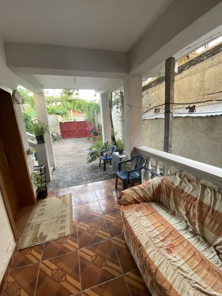 🏡 Jepet Garsioniere me Qira te Zogu i Zi, Asllan Rusi, Tiranë