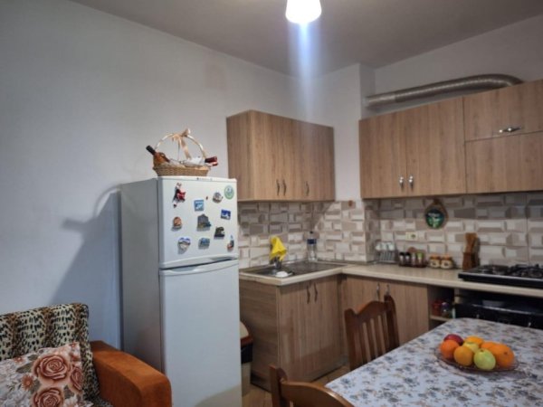 Tirane, shitet apartament 2+1+Ballkon Kati 5, 108 m² 118.000 € (Misto Mame)