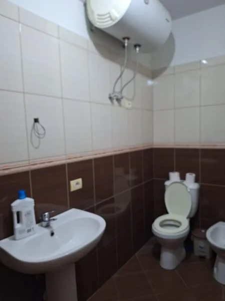 Tirane, shitet apartament 2+1+Ballkon Kati 5, 108 m² 118.000 € (Misto Mame)