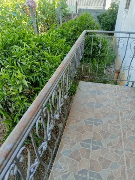 Tirane, shitet shtepi 2+1+Ballkon Kati 2, 250 m² 160.000 € (QENDER-KAMEZ)