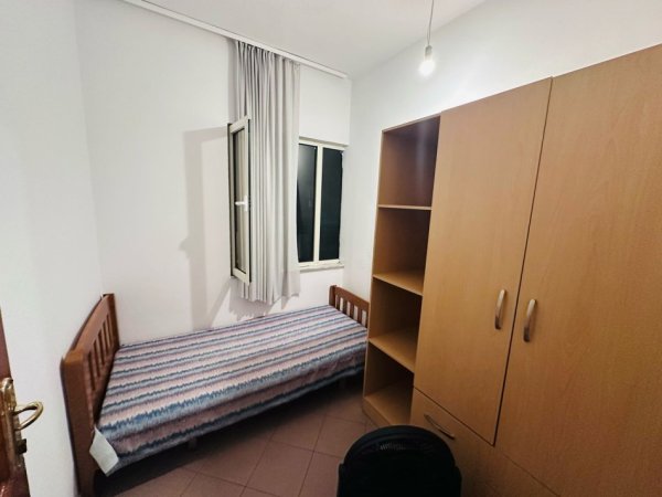 Tirane, jepet me qera apartament 2+1 Kati 2, 80 m² 420 € (Don bosko)