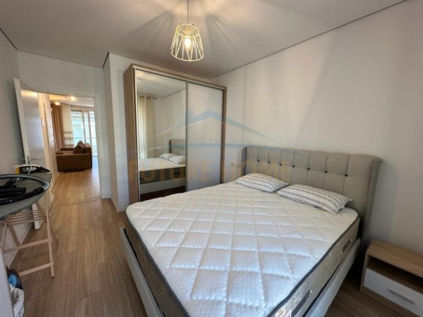 Durres, shitet apartament 1+1+Ballkon Kati 2, 73 m² 230.000 € (Gjiri i Lalzit)