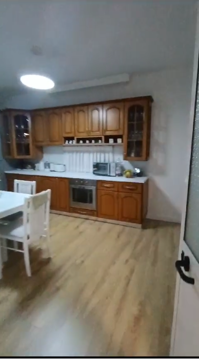 Tirane, jepet me qera apartament 3+1+Ballkon Kati 3, 110 m² 600 € (Prane Dispanceria)