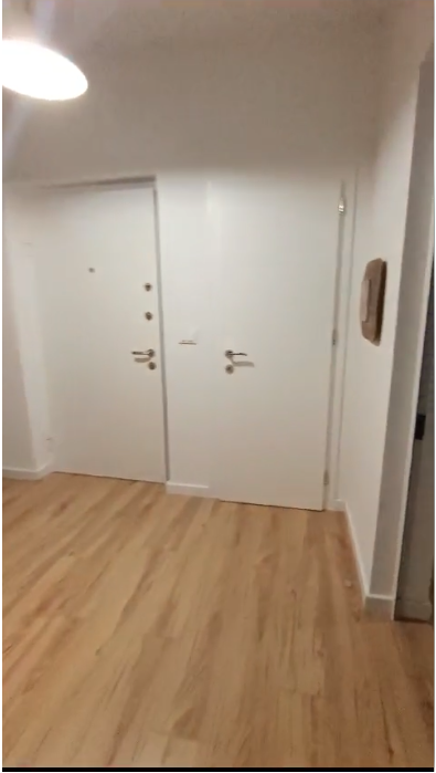 Tirane, jepet me qera apartament 3+1+Ballkon Kati 3, 110 m² 600 € (Prane Dispanceria)