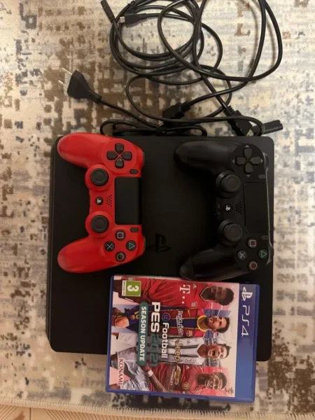 Tirane, shes Play Station Playstation 4 Slim