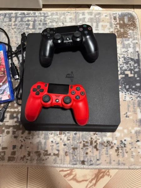 Tirane, shes Play Station Playstation 4 Slim