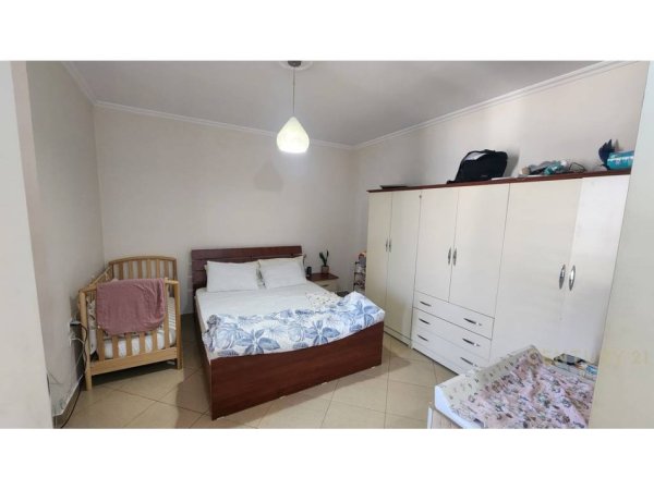 Tirane, jepet me qera apartament 2+1 Kati 11, 100 m² 600 € (Hipoteka)