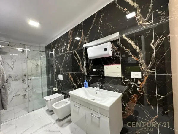 Tirane, shes apartament 2+1 Kati 2, 107 m² 175.000 € (Mihal Grameno)