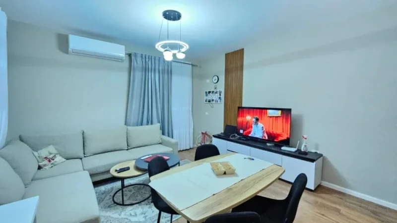 Shqiperi, jap me qera apartament 2+1+Ballkon Kati 2, 80 m² 600 € 