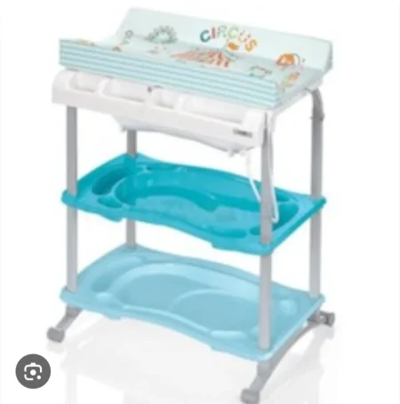 Lushnje, shes Vaske larje + shtrat nderrimi bebe 50 €