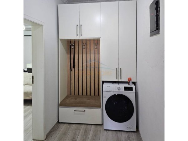 Tirane, shitet apartament 1+1+Ballkon Kati 4, 66 m² 120.000 € (Don Bosko)