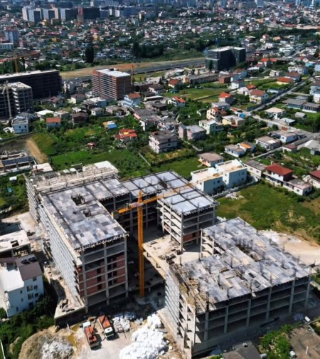 Tirane, shitet apartament 2+1+Aneks+Ballkon Kati 4, 95 m² 94 500€ (Lidhja e Prizrenit, Paskuqan)