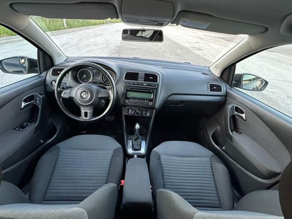 Tirane, shes Benzin, automatik 5.500 €