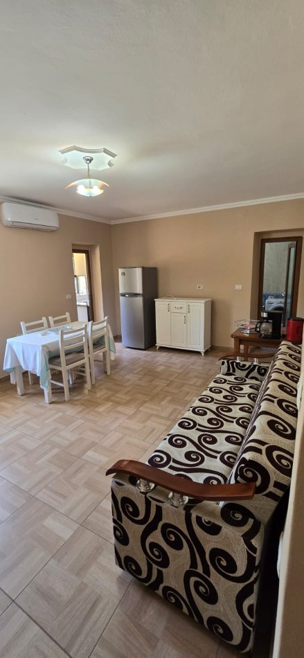Tirane, shes apartament 2+1+Aneks+Ballkon Kati 1, 98 m² (Rruga fortuzi)
