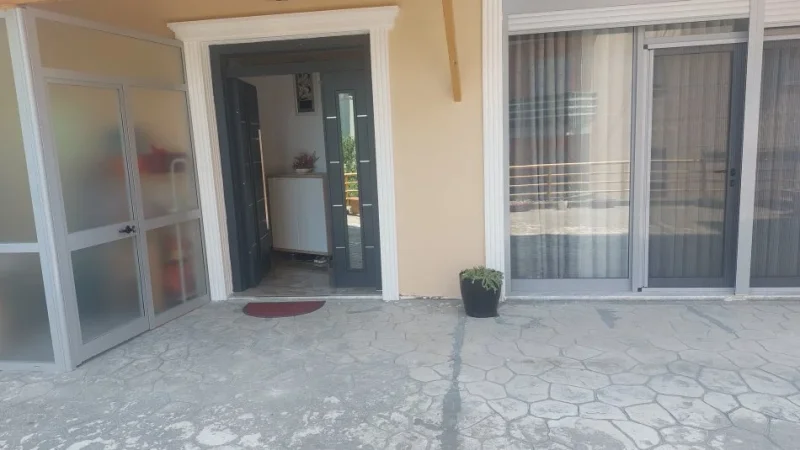 Tirane, shitet apartament+verande | Penthouse 2+1+Aneks+Ballkon Kati 1, 130 m² (ANA MARKET RESTORANT FRESKU)