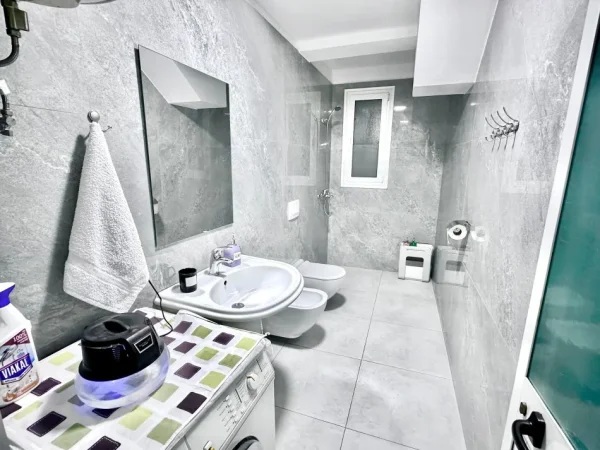 Garsoniere Rruga Bardhyl (€450)