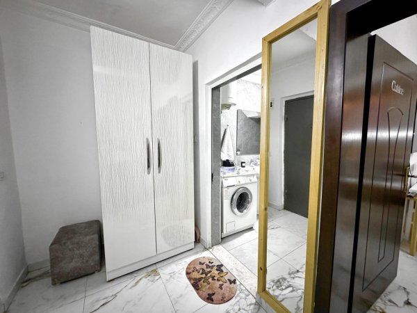 Garsoniere Rruga Bardhyl (€450)