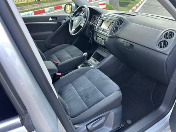 Tirane, shes SUV | Xhip TIGUAN 2.0 Nafte, gri metalizato automatik Klima 187.000 km