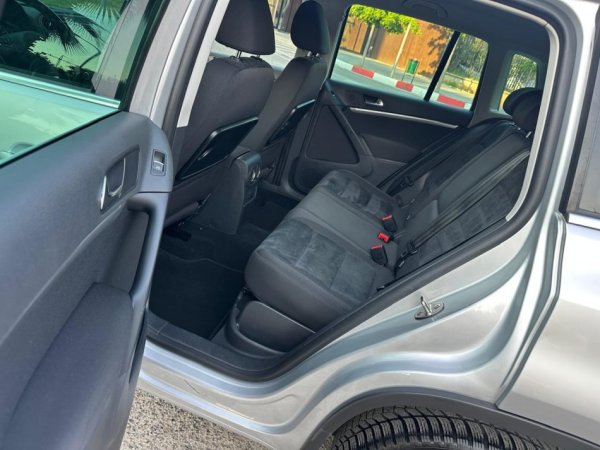 Tirane, shes SUV | Xhip TIGUAN 2.0 Nafte, gri metalizato automatik Klima 187.000 km
