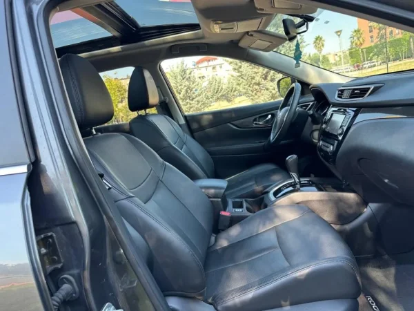 Tirane, shes SUV | Xhip NISSAN ROGUE 2.5 Benzin+Gaz, gri e erret automatik Klima