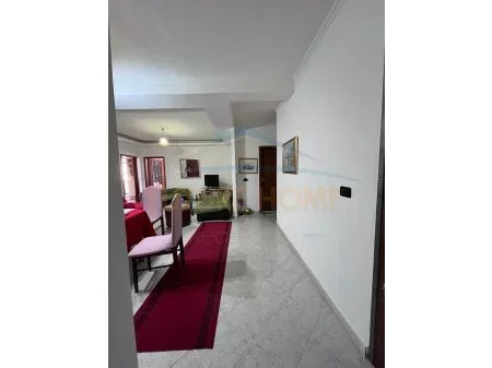 Tirane, shitet apartament 2+1 Kati 2, 129 m² 23.700.000 € 