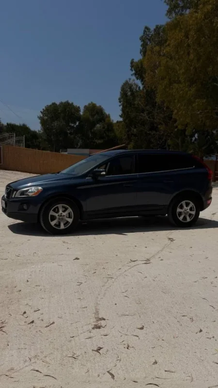 Vlore, shitet SUV | Xhip Nafte, blu automatik Klima