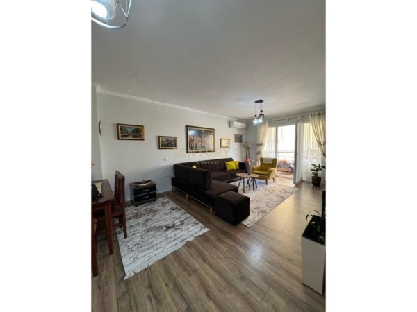Tirane, shes apartament 2+1 Kati 2, 115 m² 150.000 € (Fresku)
