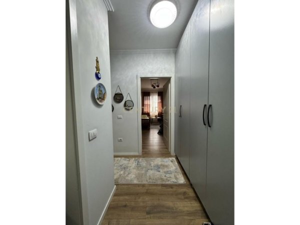 Tirane, shes apartament 2+1 Kati 2, 115 m² 150.000 € (Fresku)