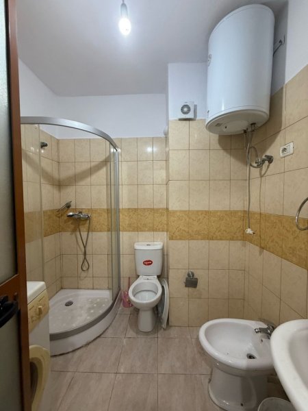 Tirane, shes apartament 2+1 Kati 7, 87 m² 127.000 € (Misto mame)