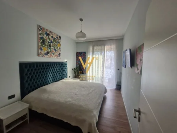 Tirane, shitet apartament 2+1+Ballkon Kati 4, 112 m² 210.000 € (RRUGA GRAMOZ PASHKO)