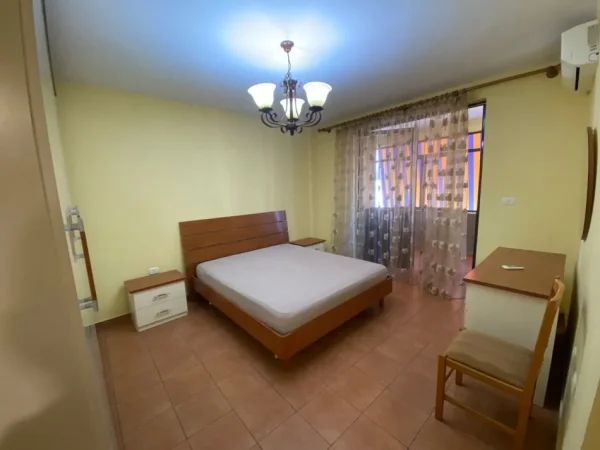 Tirane, jap me qera apartament 1+1+Ballkon Kati 6, 70 m² 500 € (rruga Ndre Mjeda)