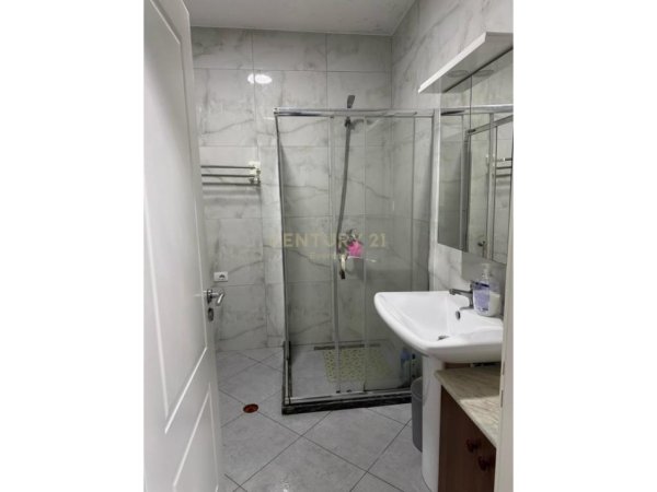 Tirane, shitet apartament 2+1 Kati 2, 115 m² 150.000 € (FRESK)