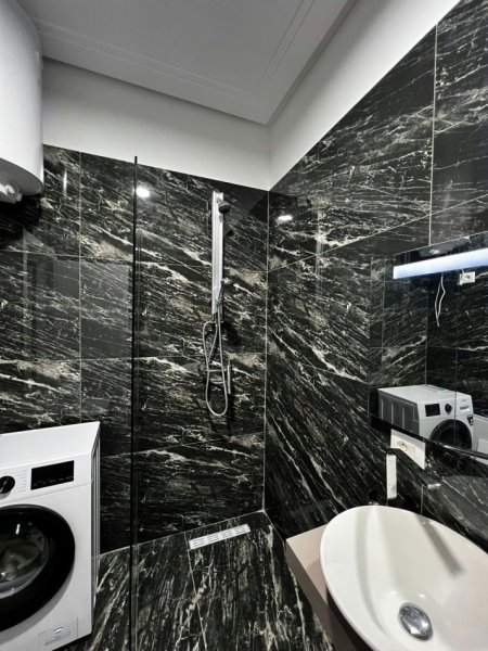 Tirane, jepet me qera apartament 2+1 Kati 3, 100 m² 1.400 € (Rruga &#039;&#039;Bardhyl&quot;)