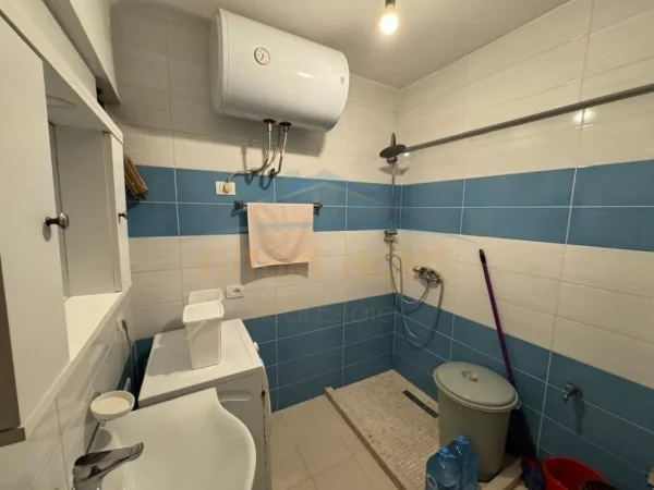 Vollga, shitet apartament 2+1 Kati 6, 85 m² 85.000 € (Durres)