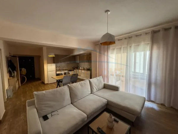 Vollga, shitet apartament 2+1 Kati 6, 85 m² 85.000 € (Durres)