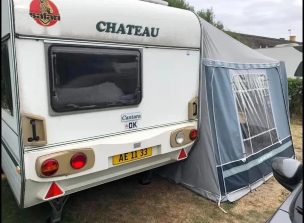 Tirane, shes Rrolet | Camper , e bardhë 8.000 €, me doganë të paguar.