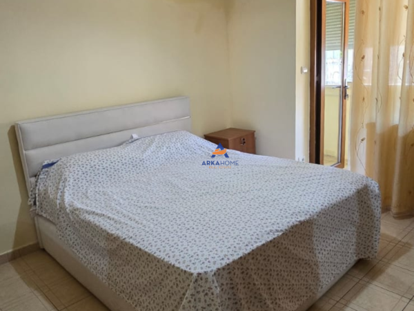 Tirane, shitet apartament 2+1+Ballkon Kati 1, 98 m² 195.000 € (RRUGA FORTUZI,SHKOLLA JERONIM DE RADA)