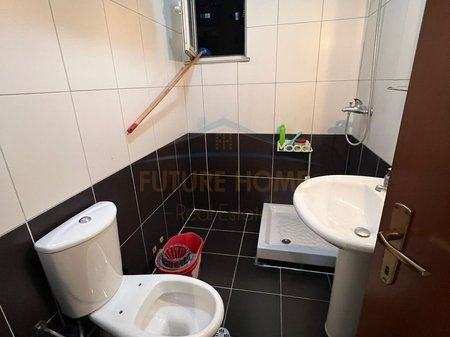 Tirane, shitet apartament 2+1+Ballkon Kati 4, 86 m² 155.000 € (Fusha e Aviacionit)