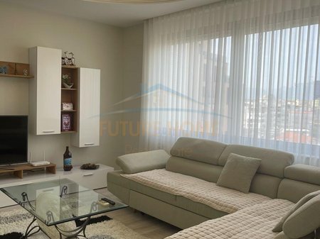 Tirane, jepet me qera apartament 1+1 Kati 9, 90 m² 1.000 € 