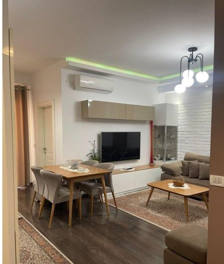 Tirane, shitet apartament 2+1+Aneks+Ballkon Kati 6, 85 m² 130.000 € 
