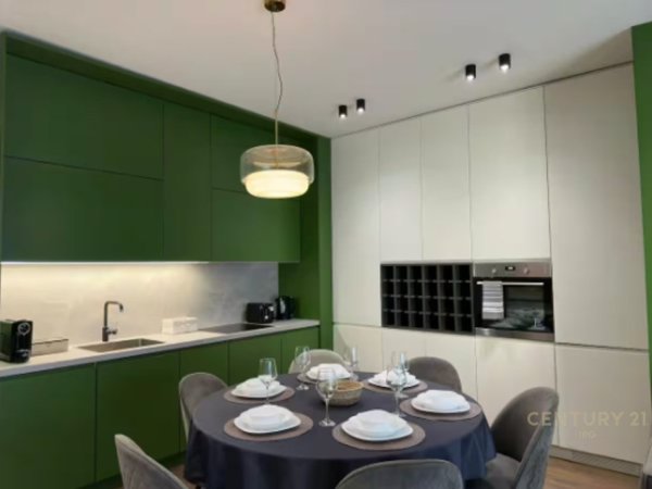 Tirane, jepet me qera apartament 2+1 Kati 3, 105 m² 1.200 € (Rruga e Dibres)