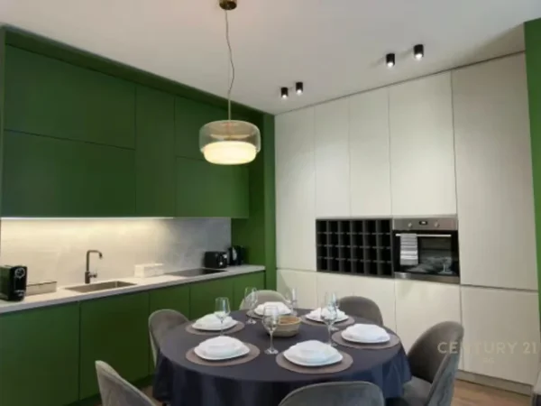 Tirane, jepet me qera apartament 2+1 Kati 3, 105 m² 1.200 € (Rruga e Dibres)