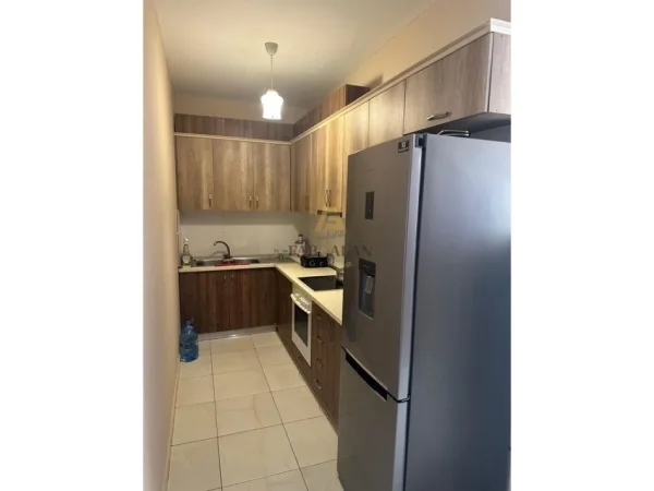 Tirane, shitet apartament 2+1 Kati 7, 83 m² 115.000 € (Fratari, Astir)