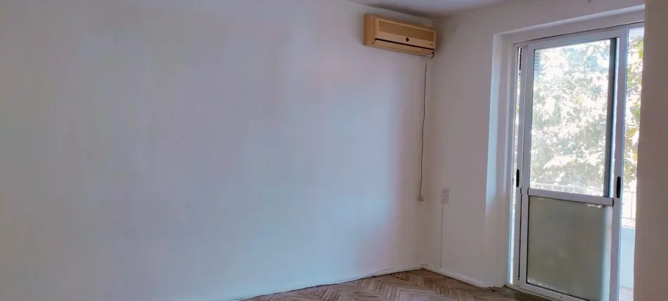 Tirane, shitet apartament 2+1+Ballkon Kati 4, 70 m² 125.000 € (Perballe Shkolles Harry Fultz)